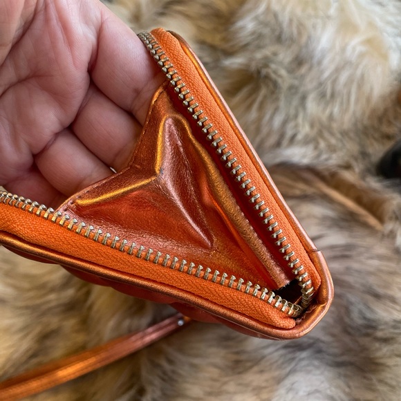 Marc Jacobs The Quilted Softshot Standard Continental Wallet Orange & Rose Gold - Picture 3 of 9